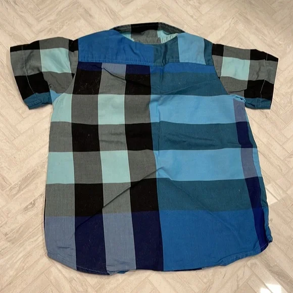 Burberry Blue plaid polo shirt, boys size 3 - Picture 7 of 7
